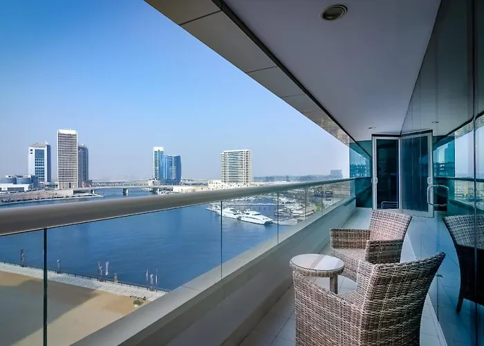 Waterfront Downtown- Damac Maison Canal View